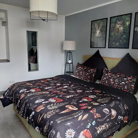 Zur Dorfkirche * Nebra