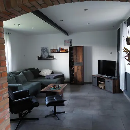 Zur Dorfkirche Nebra